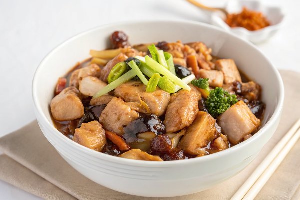Chicken with Black Bean Sauce (豉汁爆鸡球)