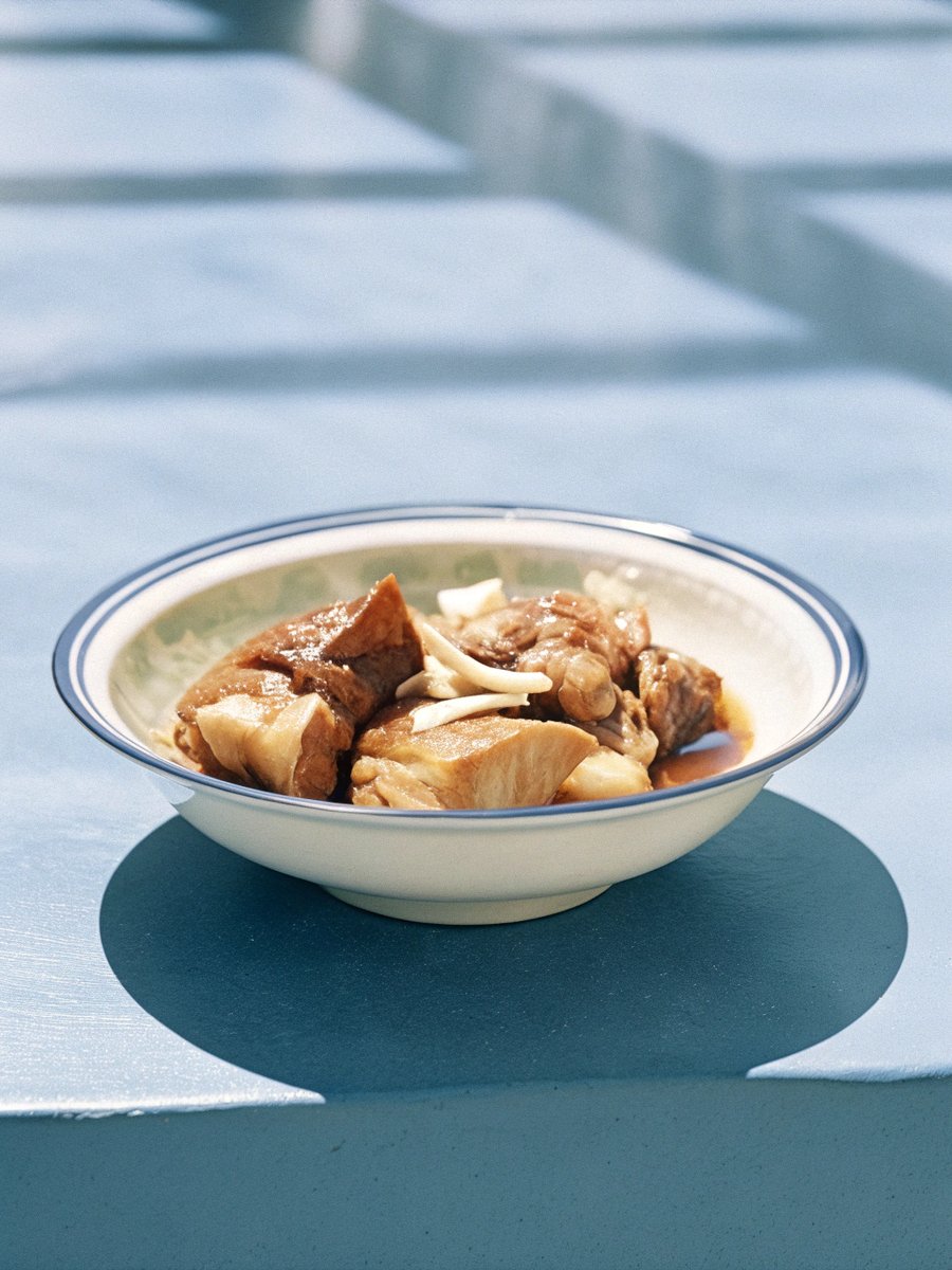 Chinese Braised Pork Trotters (红烧猪蹄)