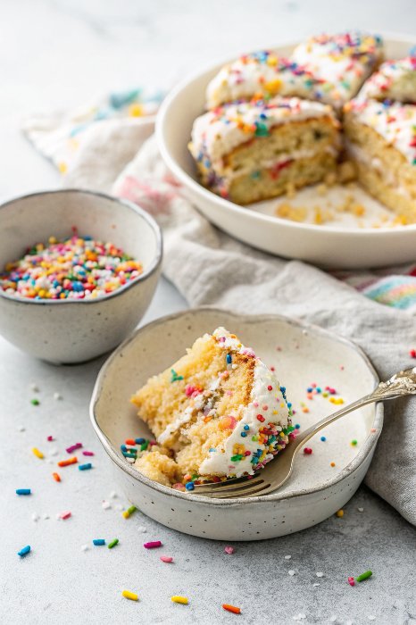 Confetti Birthday Cake (Funfetti)