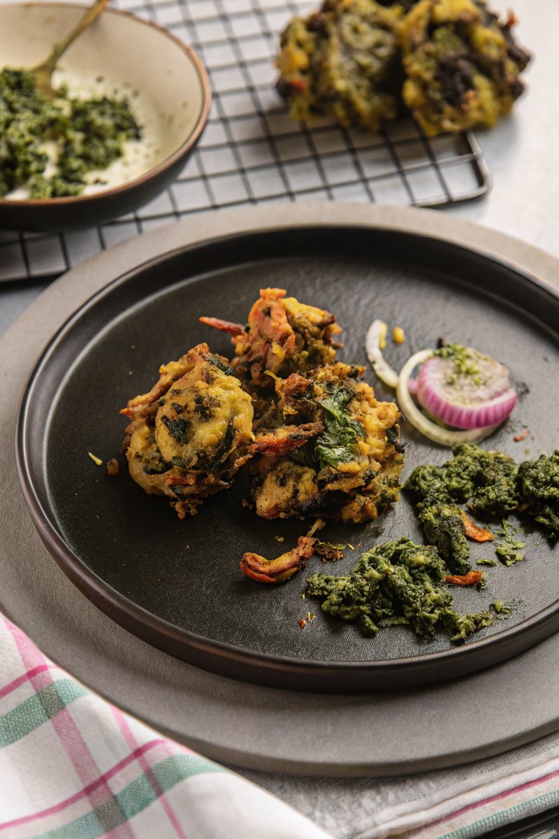 Crispy Vegetable Pakoras