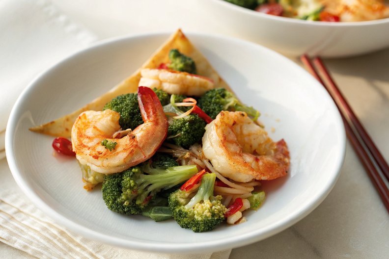 Hoisin Shrimp with Broccoli