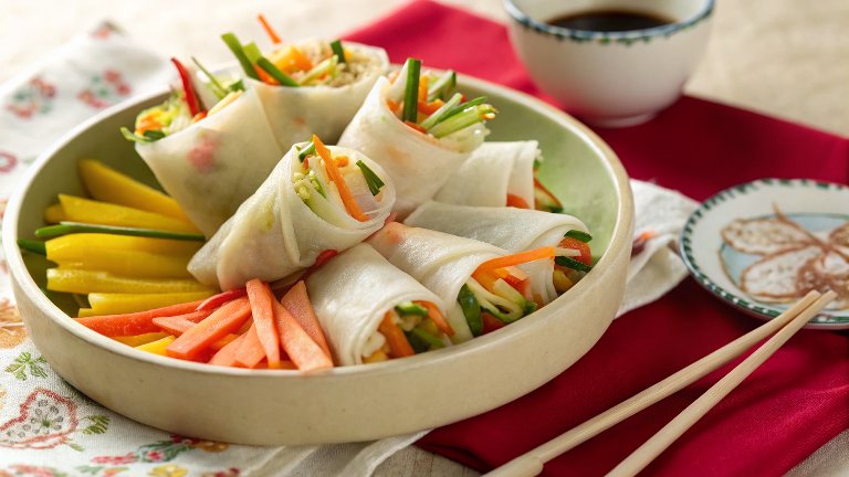 Korean Pickled Radish Wraps (Mussammari)