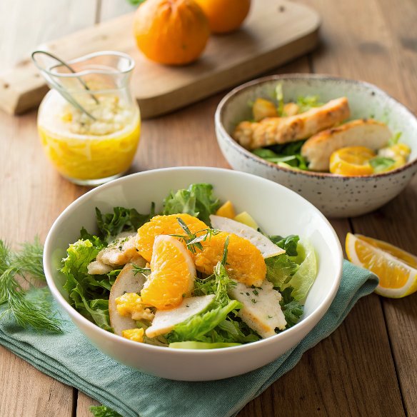 Mandarin Orange Salad with Chicken and Lemon Ginger Dressing